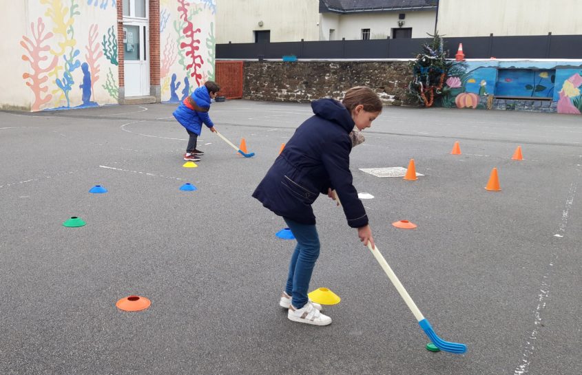 Séance de Hockey pour les CE2