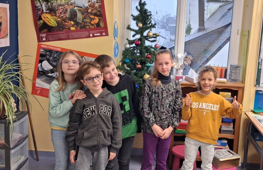 Decorating Christmas tree